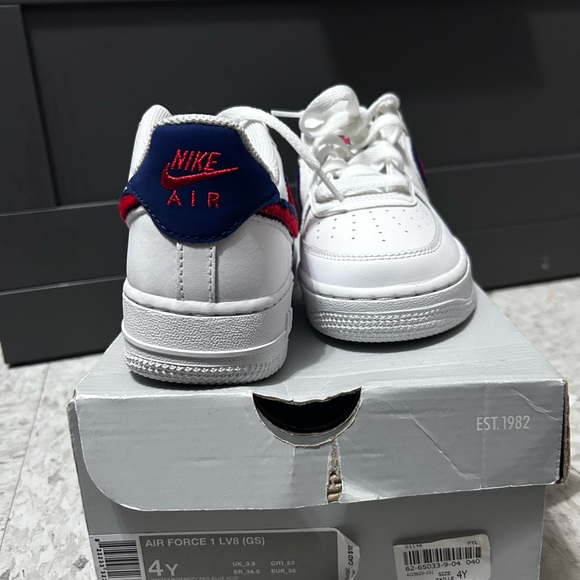 Nike AF 1 LV8 (GS) - Picture 4 of 6